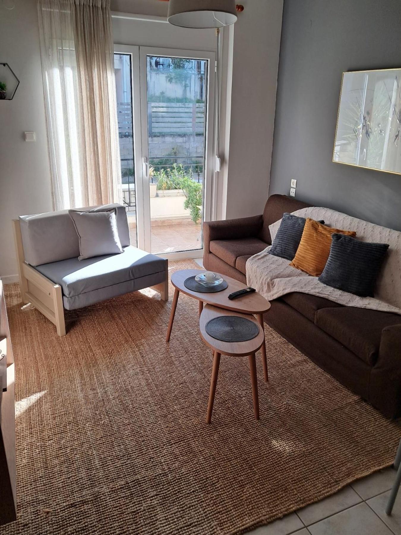 M Home Place Palio Limani Exterior foto